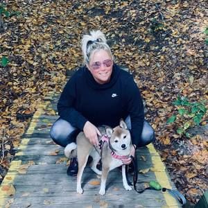 Meet your Posher, Stephanie